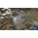 Immagine: Smog record a Torino mentre continuano gli incendi dei boschi delle Alpi