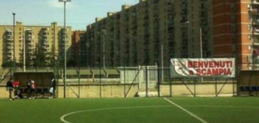 Scampia, pneumatici fuori uso diventano campo da calcio intitolato ad Antonio Landieri