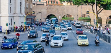Roma, blocco del traffico il 19 novembre per la prima di quattro domeniche ecologiche