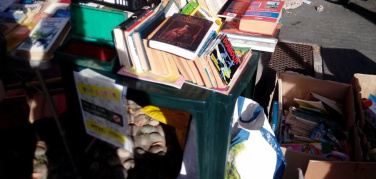 Il filo rosso che lega Ankara a Bogotà passa per Torino: i libri salvati dalla spazzatura
