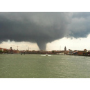 Immagine: Aumentano i tornado violenti nel Mediterraneo per il riscaldamento globale, uno studio ENEA - CNR