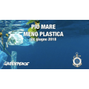 Immagine: Lega Navale Italiana e Greenpeace insieme contro la plastica nel mare di Ostia