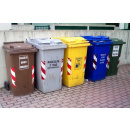 Immagine: Nel 2016 in Italia 500 kg di rifiuti a testa e raccolta differenziata al 52,5%: i dati nazionali Istat