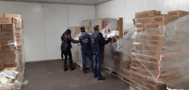 Sulle tracce dei sacchetti illegali da Torino a Cinisello Balsamo: maxi sequestro della polizia municipale