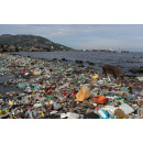 Immagine: 'DePlastic, azioni e buone pratiche contro l'abuso di plastica'. La mostra interattiva a Fa' la cosa Giusta 2019