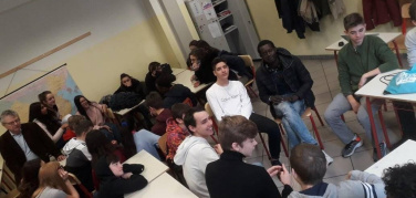 Gli “Ecomori” che salvano il cibo si raccontano al liceo linguistico Manzoni di Milano