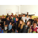 Immagine: Gli studenti del liceo Gioberti hanno incontrato gli Ecomori.  Sperimentato un nuovo sistema di incontro | Video