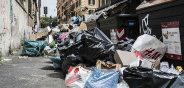 Roma, Ama: in 14 giorni raccolte 13.500 tonnellate di rifiuti