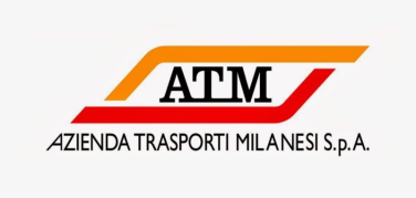 Milano, trasporto pubblico under 14: diventano elettroniche le tessere per viaggiare gratuitamente