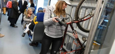 Bici sul treno: su tutti gli Intercity Giorno sei posti per le due ruote entro il 2020