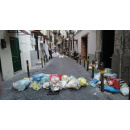 Immagine: Napoli, l'emegenza rifiuti si aggrava: 'L'inceneritore e l'Icm chiusi hanno creato il cortocircuito'