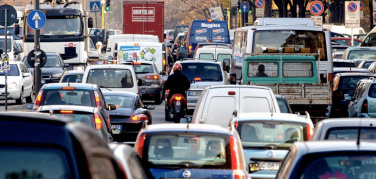 L'invettiva dell'assessore alla Mobilità di Roma contro chi auspica un 'ritorno all'auto privata' a causa del Coronavirus