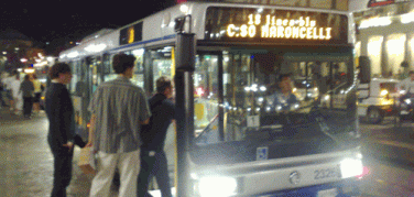 Viaggio in bus al centro della notte